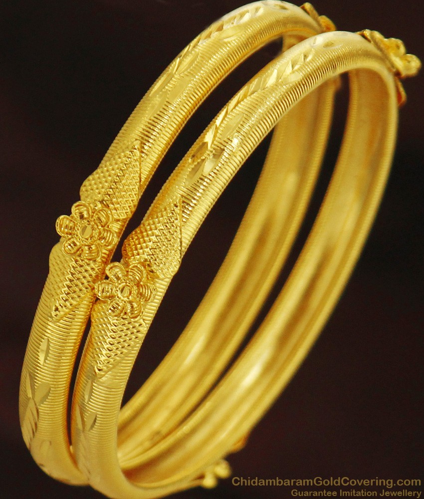 BR247-2.4 Size Handmade Unique Gold Design Bangles for Daily Use BR247-2.4 Size Handmade Unique Gold Design Bangles for Daily Use