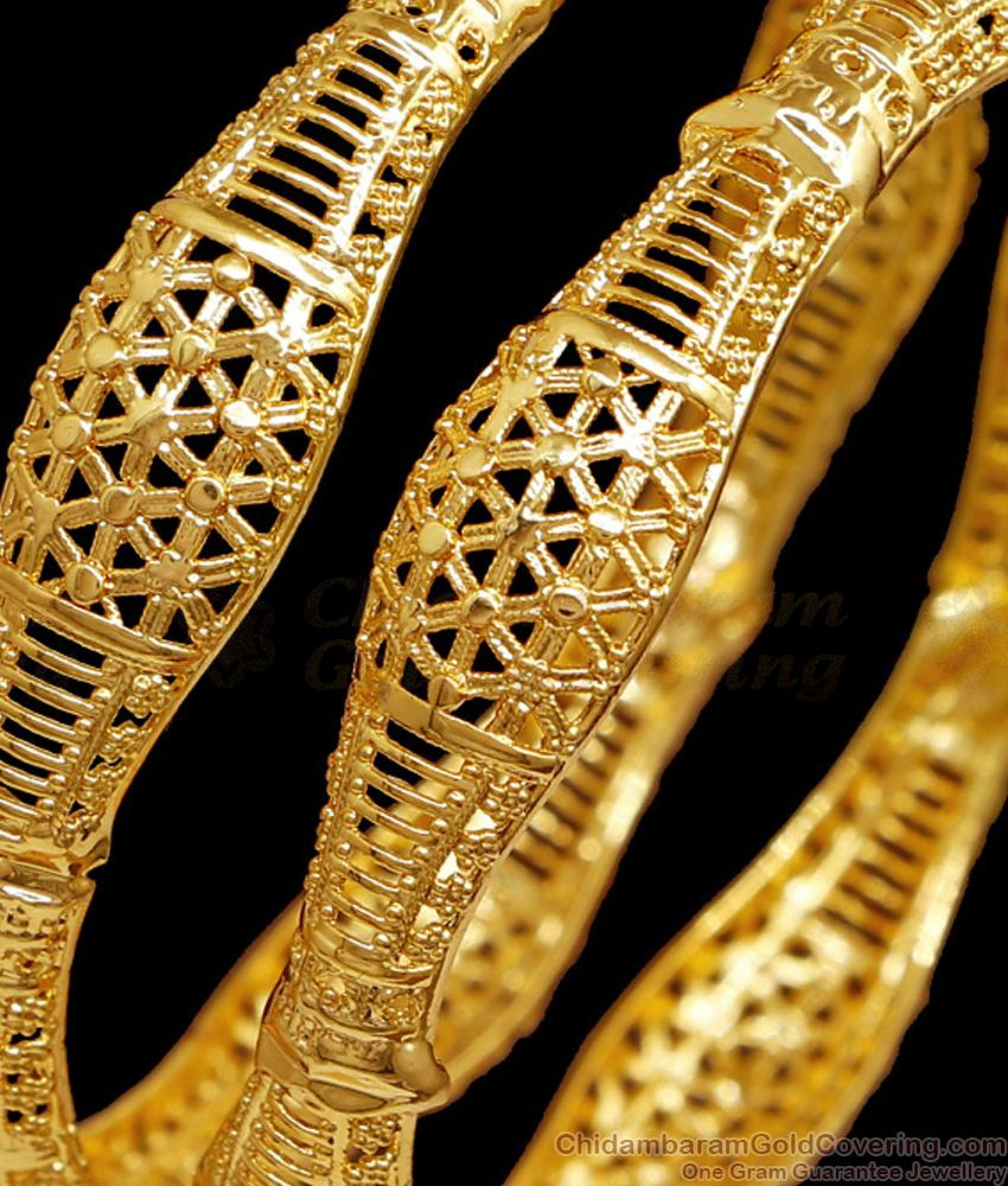 BR2594-2.4 Set Of 2 Regular Use Plain Gold Imitation Bangle Light ...