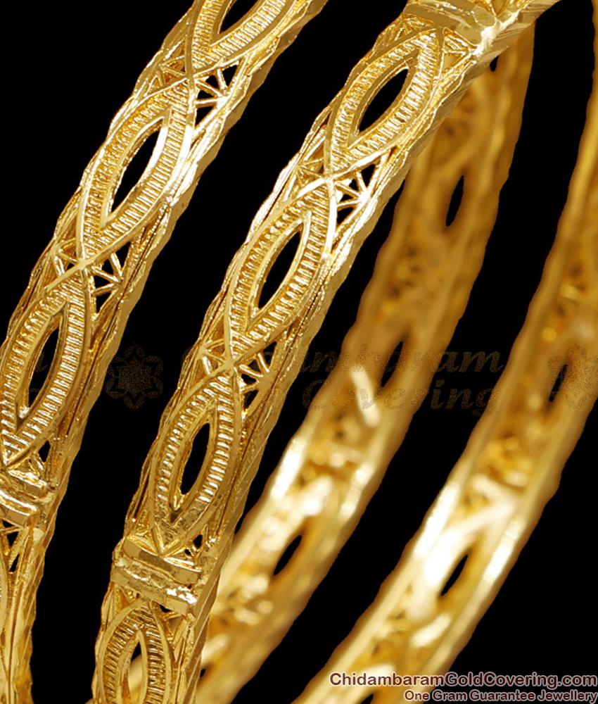 BR2600-2.8 Set Of 2 Regular Use Gold Plated Bangle Plain Design For Women BR2600-2.8 Set Of 2 Regular Use Gold Plated Bangle Plain Design For Women
