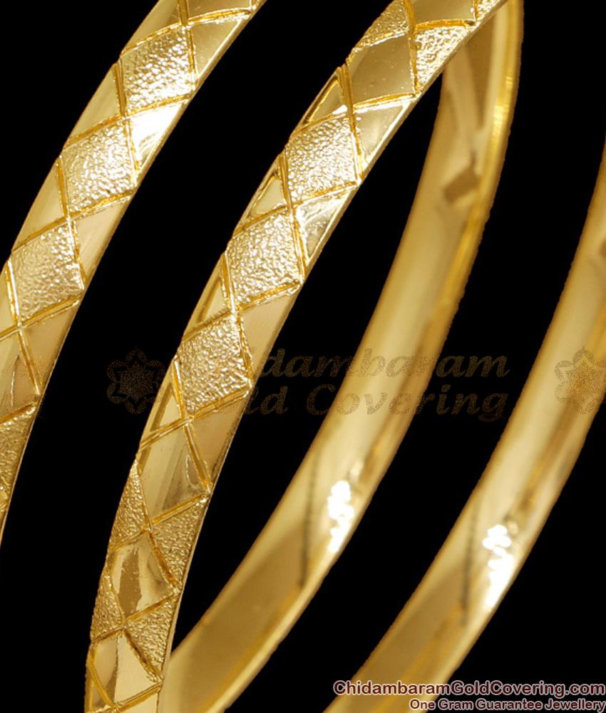 BR2779-2.4 Size Textured Diamond Cut Gold Plated Bangle Set For Women Fashion