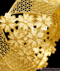 BR2851-2.6 Size 3D Flower Pattern Dubai Gold Broad Kada Bangle Shop Online
