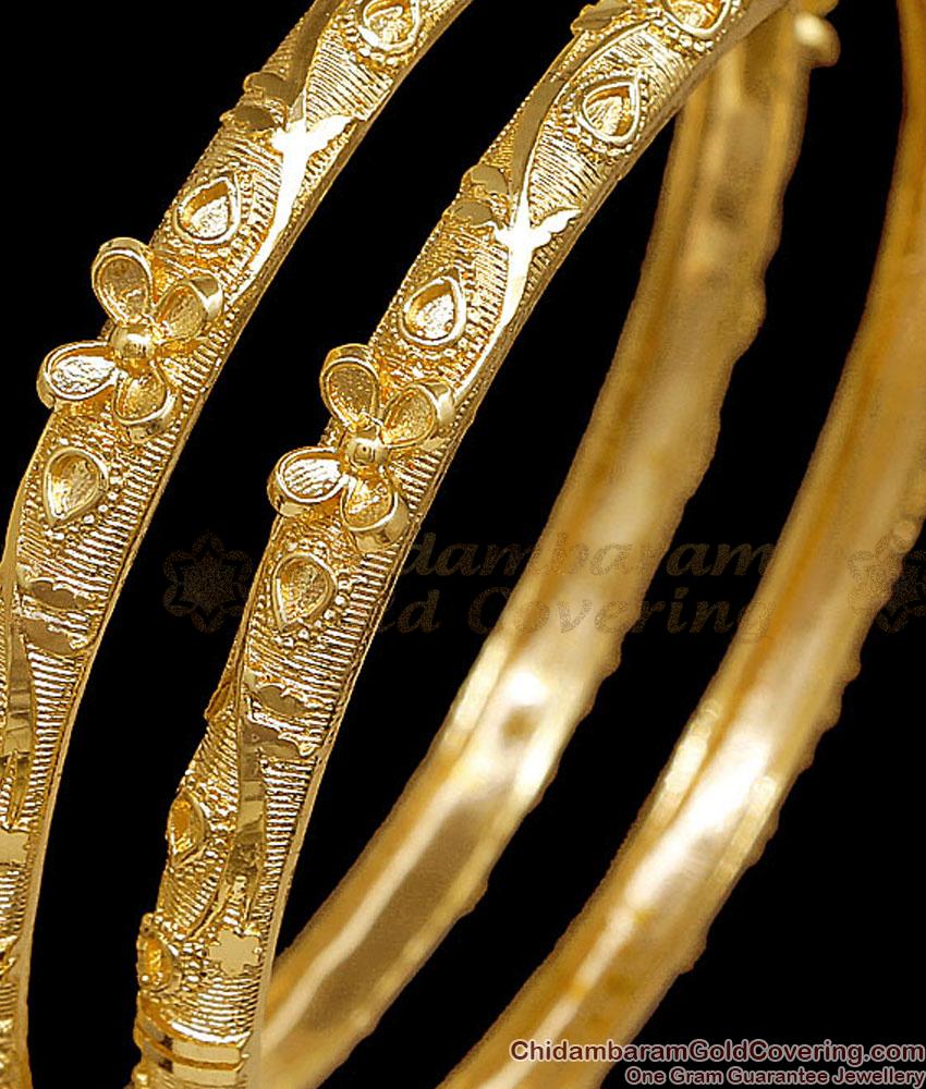 BR2869-2.10 Size Set of 2 Gold Plated Floral Plain Bangles BR2869-2.10 Size Set of 2 Gold Plated Floral Plain Bangles