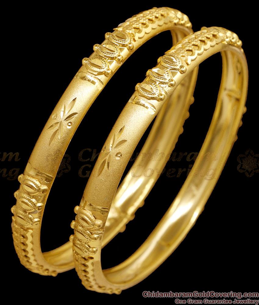 BR2924-2.6 Size Real Gold Tone Matte Finish Bangle Laser Cut Design