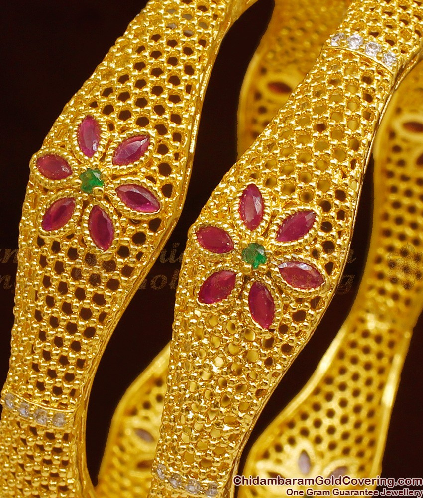 BR1020-2.8 Size Leaf Flower Design Bridal Bangles Set For Women