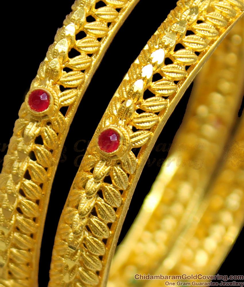 BR1166-2.8 Trendy Kundan Work Leaf Pattern Gold Forming Bangles For Ladies