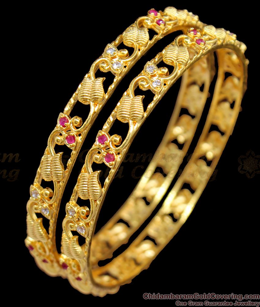 BR1182-2.6 South Indian Leaf Pattern With Duel Color Stones Gold Bangles