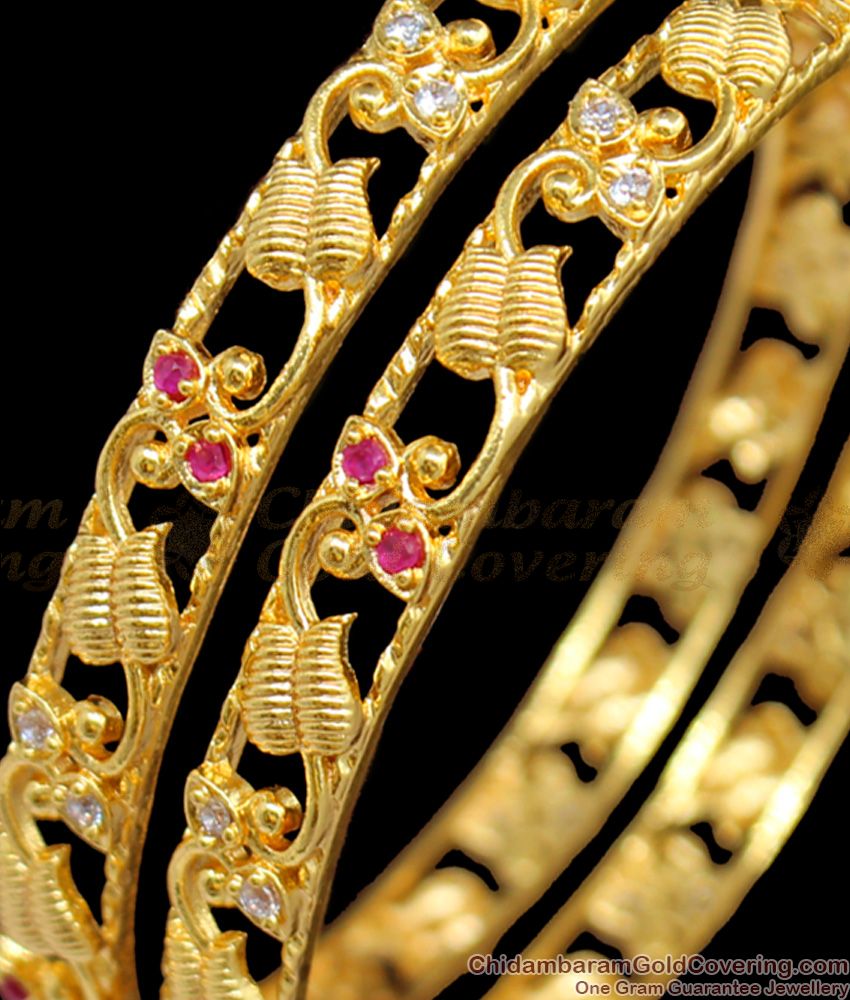 BR1182-2.8 South Indian Leaf Pattern With Duel Color Stones Gold Bangles