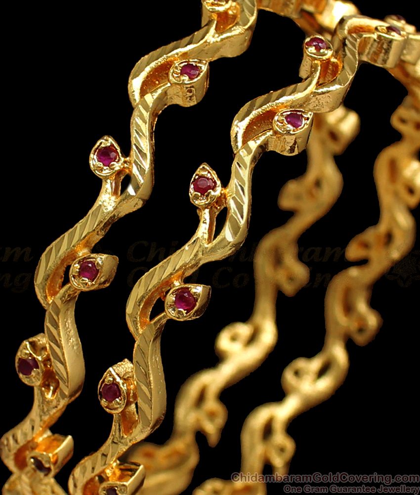 BR1600-2.8 Creep Design Ruby Stone Gold Bangles For Party Wear