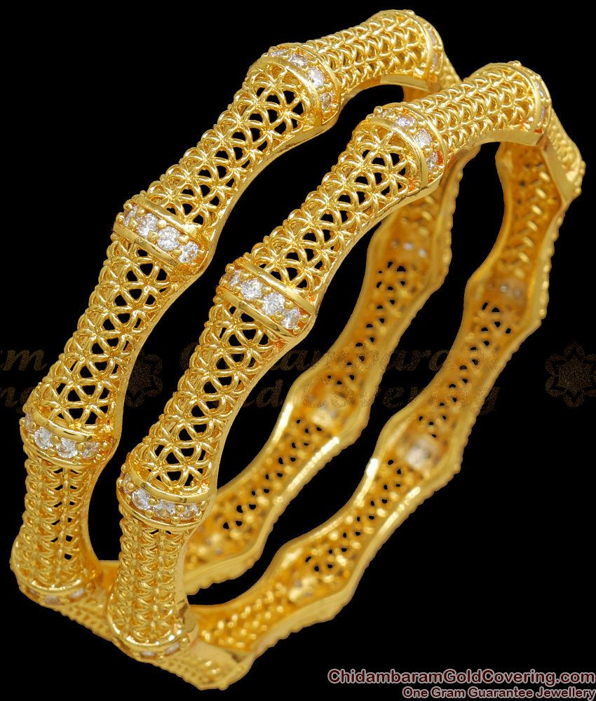 BR2021-2.6 Size Gorgeous Net Pattern Gold Plated Bangle White Stone