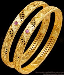 BR2423-2.4 Size Vintage Look Gold Imitation Bangle Ruby Stone Design