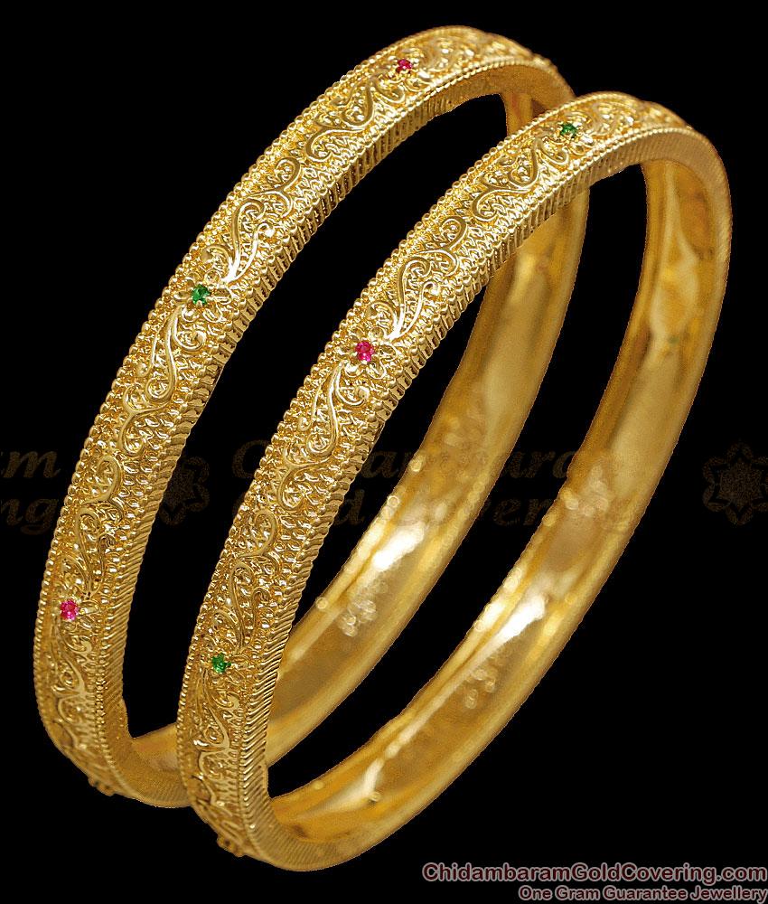 BR2852-2.6 Set Of Two Floral Design Ruby Green Stone Gold Imitation Bangle BR2852-2.6 Set Of Two Floral Design Ruby Green Stone Gold Imitation Bangle