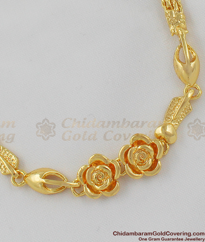 2020 Latest Design Gold Tone Women Bracelet Online BRAC034