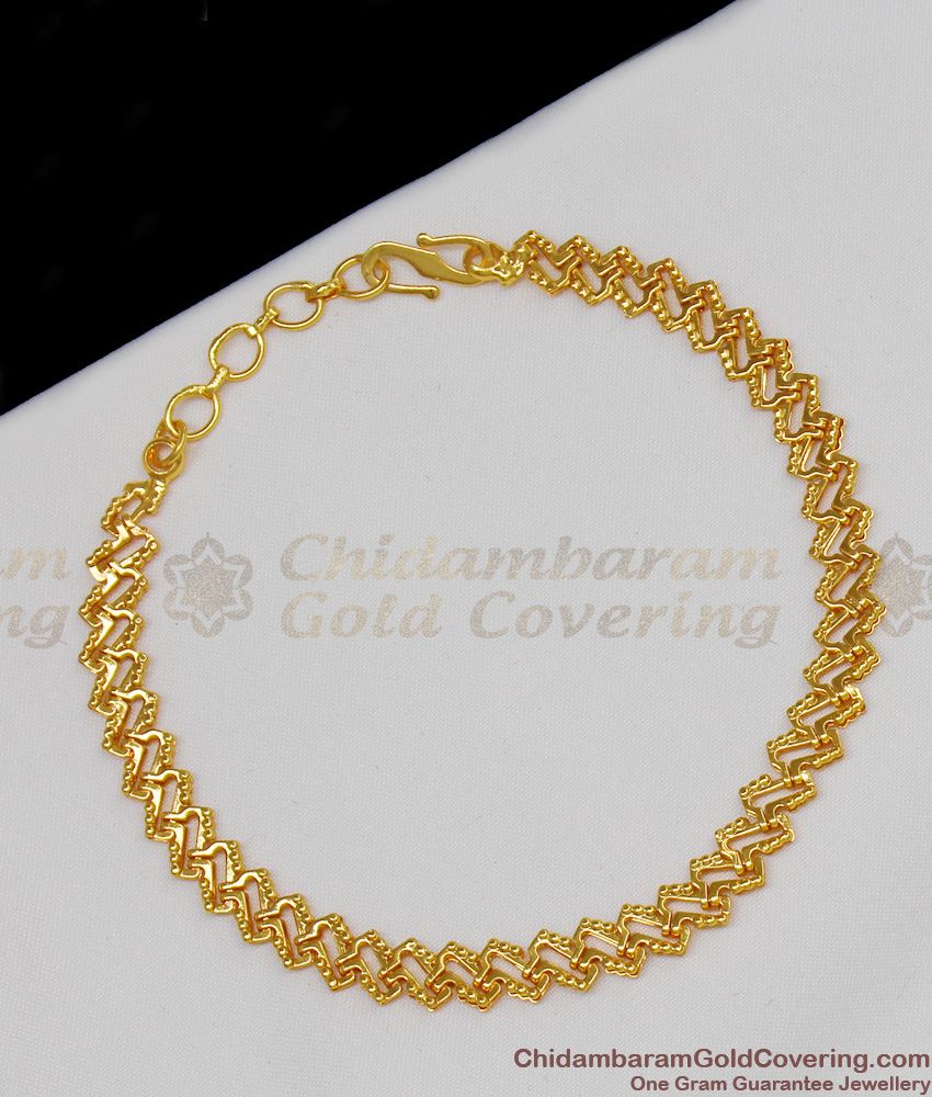Chain Model Gold Plated Bracelet For Ladies Marriage Functions BRAC089