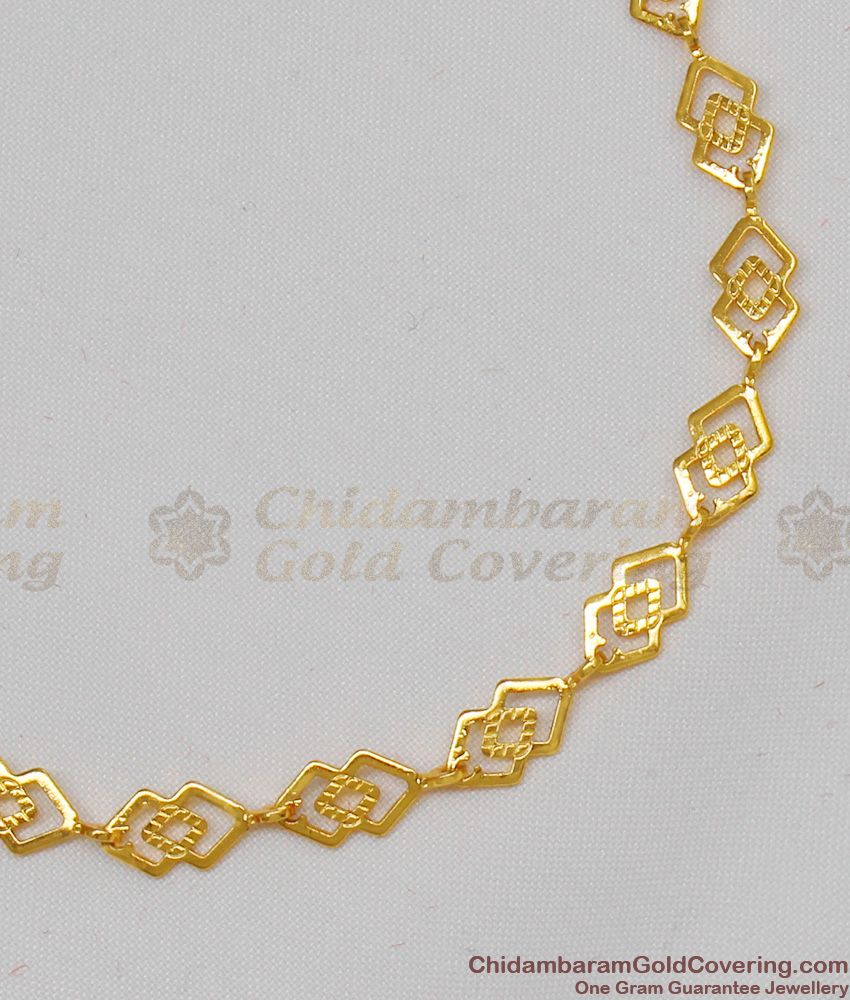 Amazing Gold Imitation Bracelet Jewellery Light Weight Product For Comfort use BRAC090