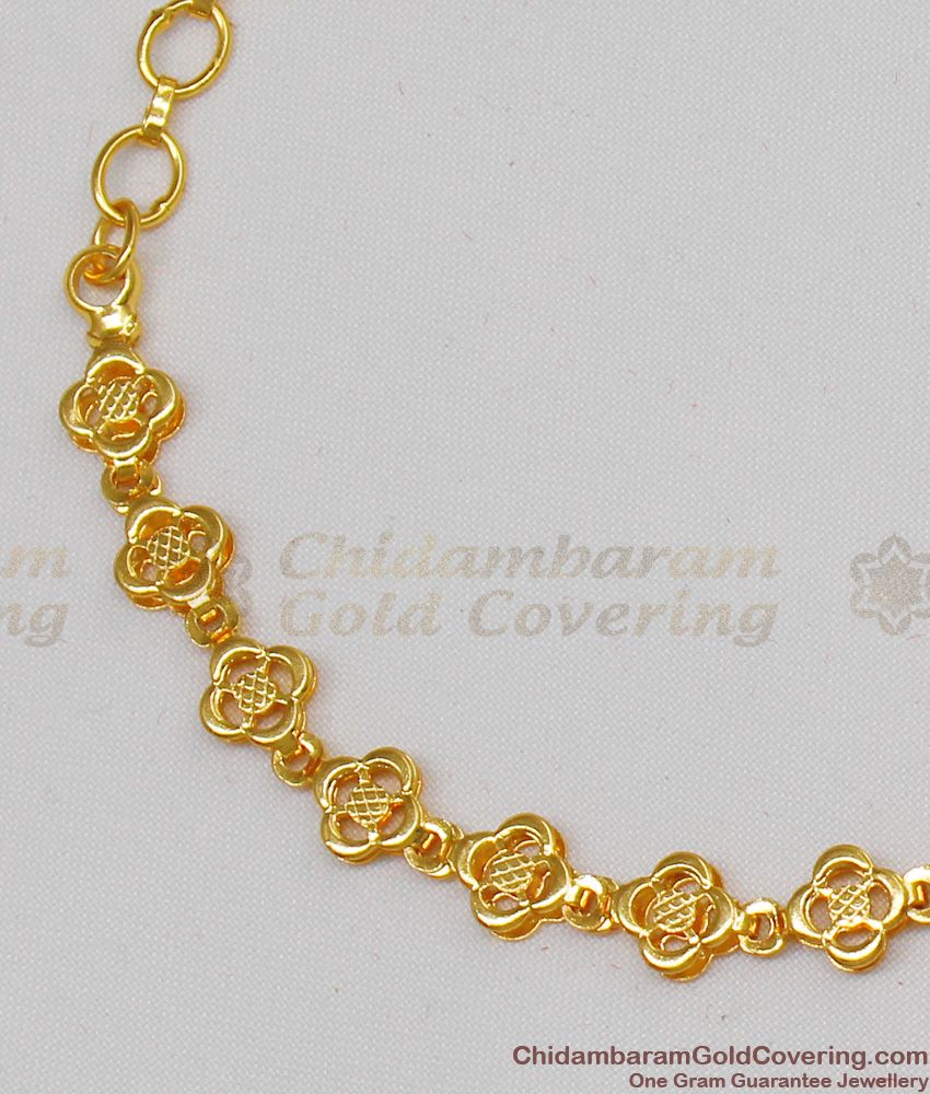 Unique Gold Tone Luxury Design Marriage Wear Bracelet Collection BRAC095