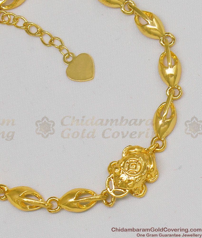 Good Luck Vaasthu Frog Gold Finish Chinese Design Bracelet Jewelry Collection BRAC116