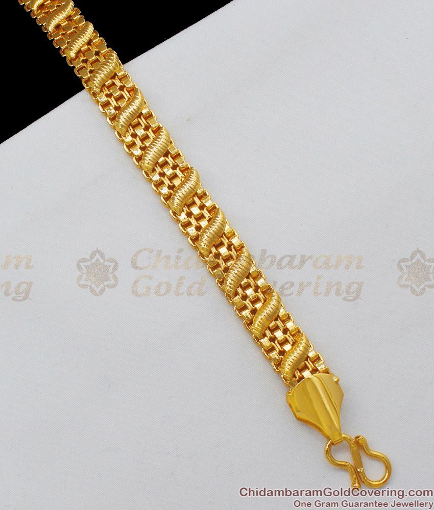 Majestic Lotus Design Gold Thick Bracelet For Mens Party Wear BRAC121