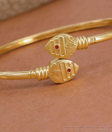 New Arrival Gold Imitation Murugan Vel Bracelet Red Enamel Design BRAC1212 New Arrival Gold Imitation Murugan Vel Bracelet Red Enamel Design BRAC1212