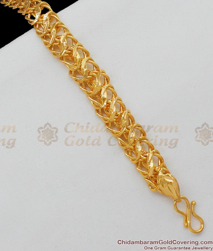 1 Gram Gold Plated Heart Shape With Diamond Designer Bracelet For Lady -  Style A210, गोल्ड प्लेटेड ब्रेसलेट - Soni Fashion, Rajkot | ID:  2852900898297