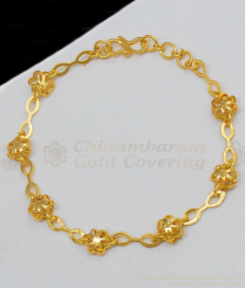 Attractive Ball Shaped Flower Fancy Model Gold Plated Bracelet For Ladies BRAC195