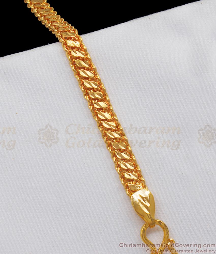 S Type Chain Fast Moving Gold Bracelet For Daily Wear BRAC416