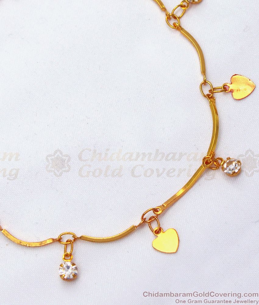 Stylish Gold Bracelet Design Mini Hearts Diamond Stone BRAC543