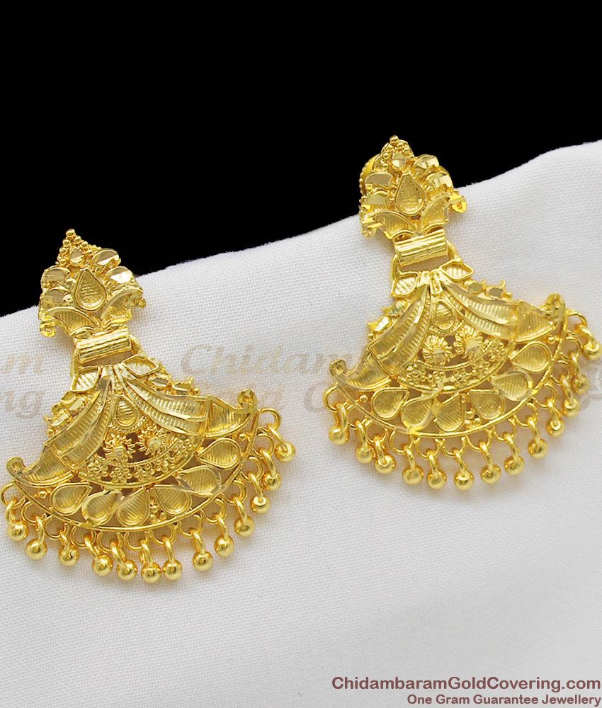 Earrings with Tikka Set for Wedding Function - Peach | FashionCrab.com | Wedding  function, Earrings for saree, Shop earrings