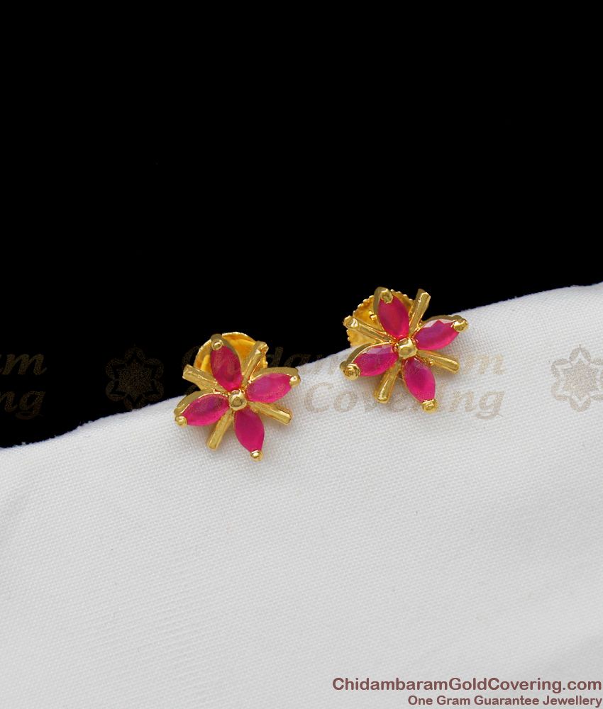 Small Star Design Gold Tone Studs With Attractive ruby Stone Online ER1304