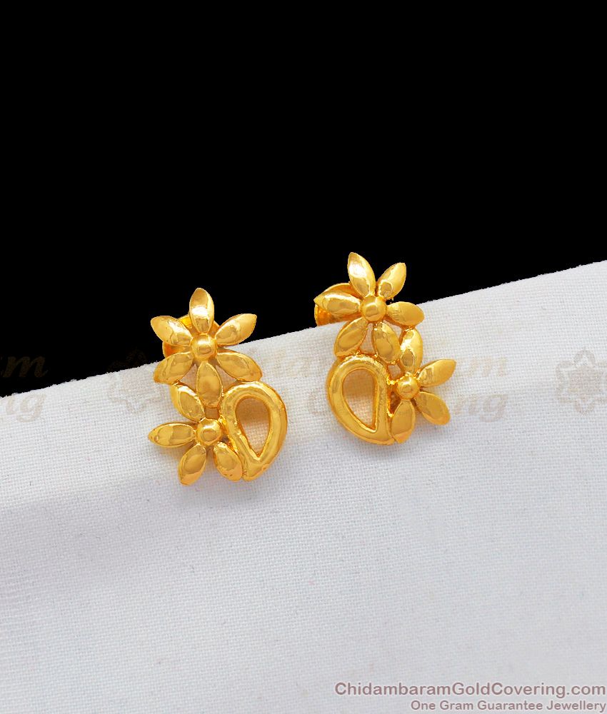 Earth Lovers Flower Studs Trendy Plain Gold Earrings Daily Use ER1881
