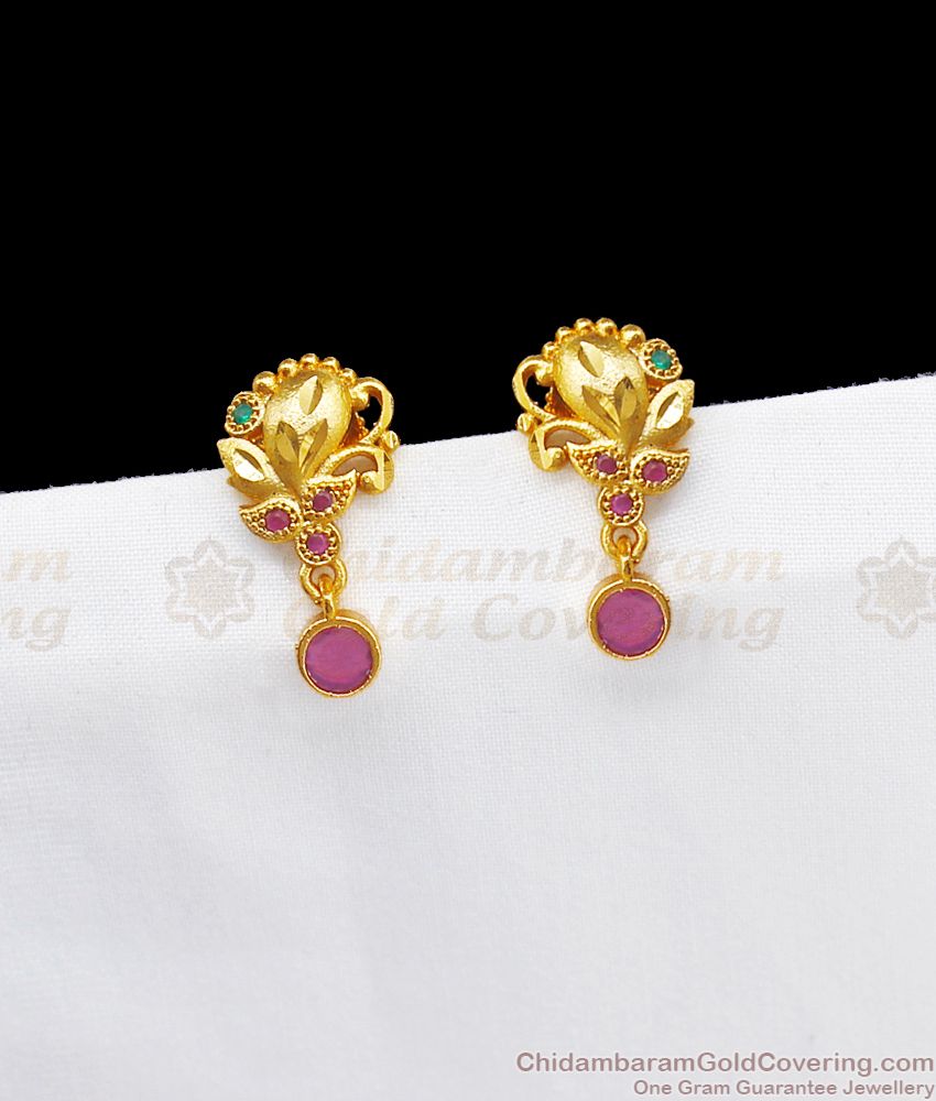 AMANDA PEARL // 14K Gold Stitch Stud Earrings