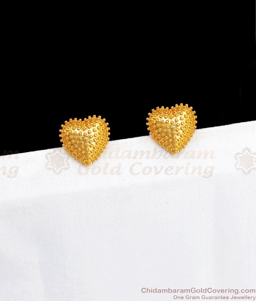 Lovable Dotted Heart Shaped Gold Stud Earring ER2885