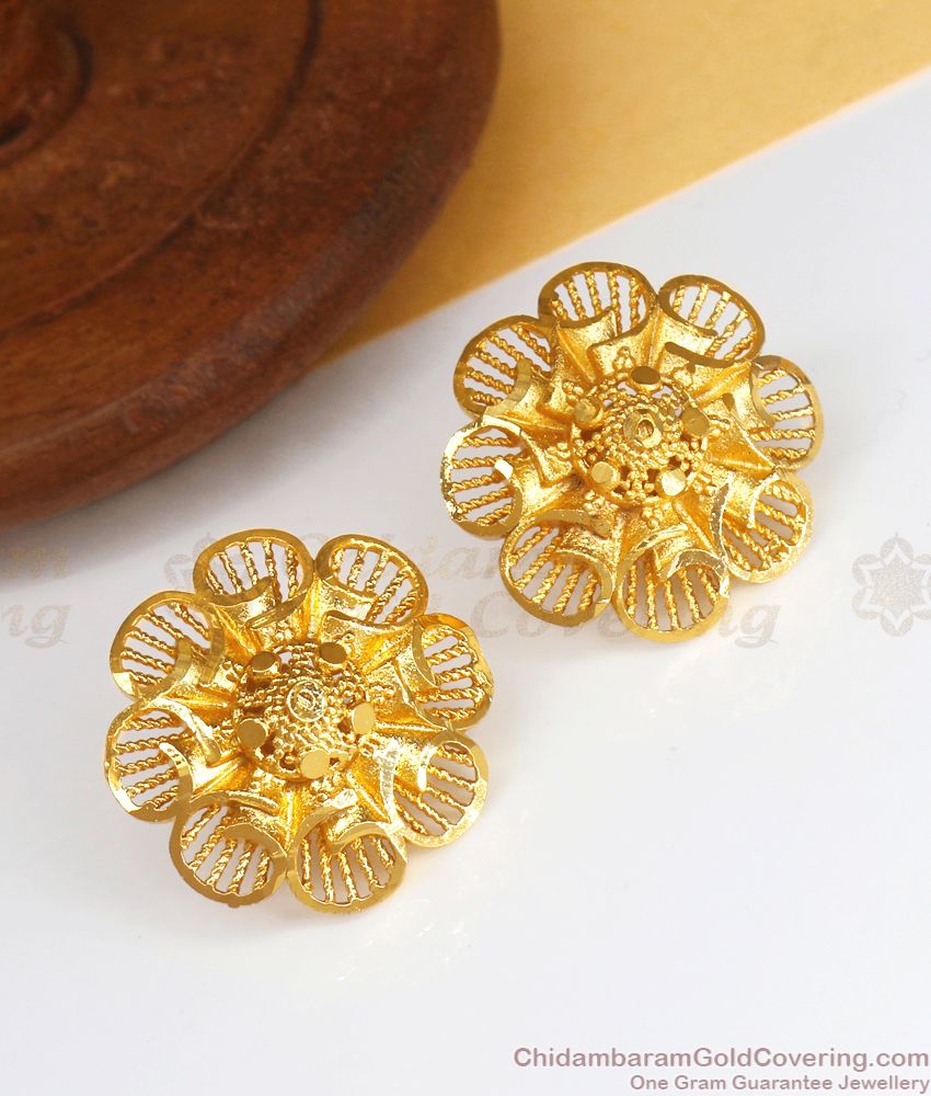 Big Two Gram Gold Stud Earring Flower Design Shop Online ER3375