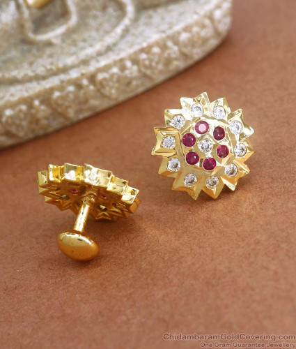 Exquisite Traditional Stud Earrings