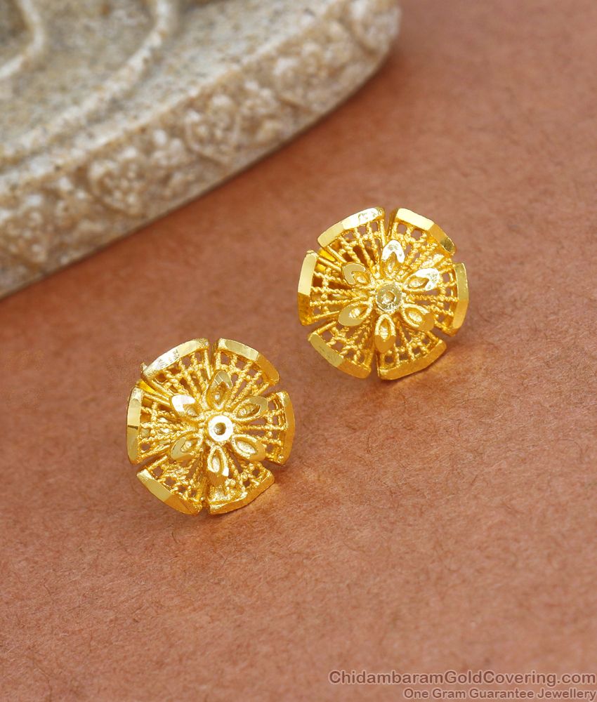Forming Two Gram Gold Stud Earring Daily Wear Online ER3473