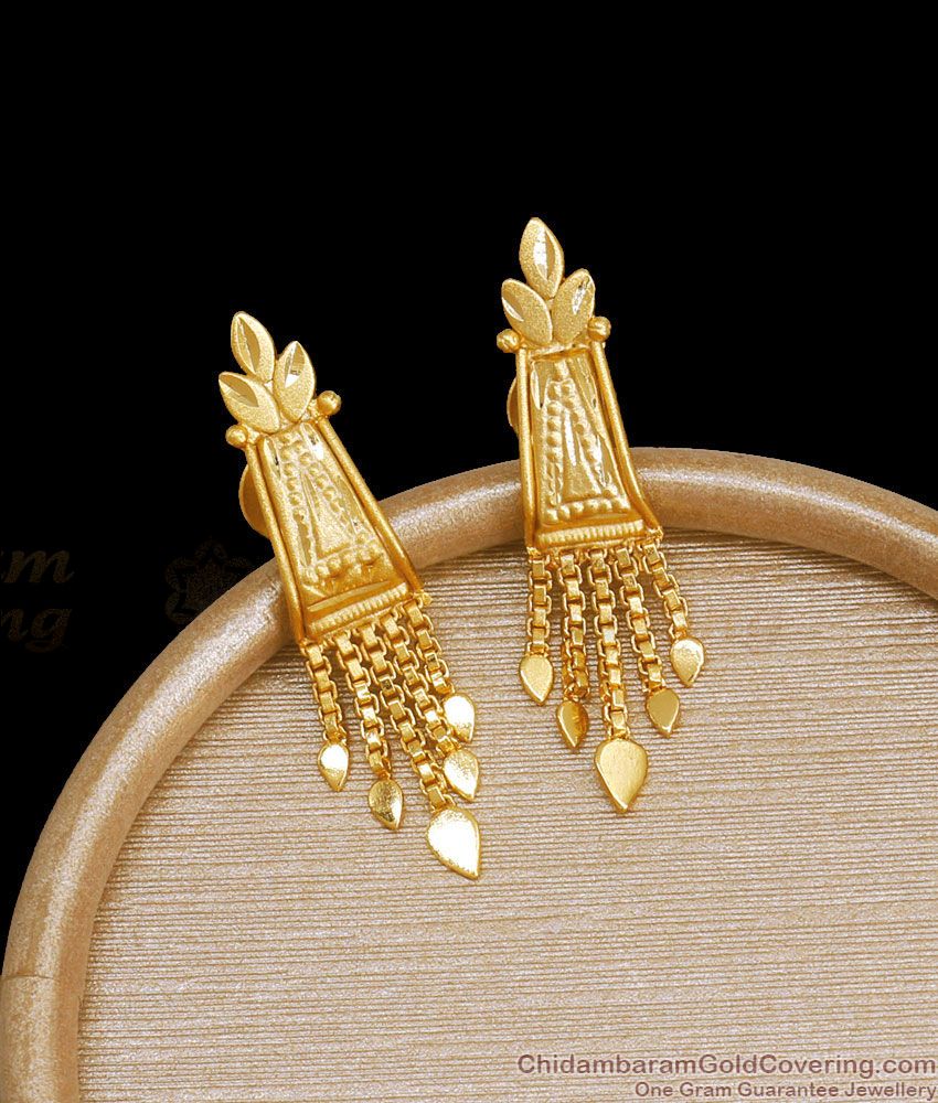 Plain Forming Gold Kerala Earring Traditional Wear Studs Shop Online ER3625