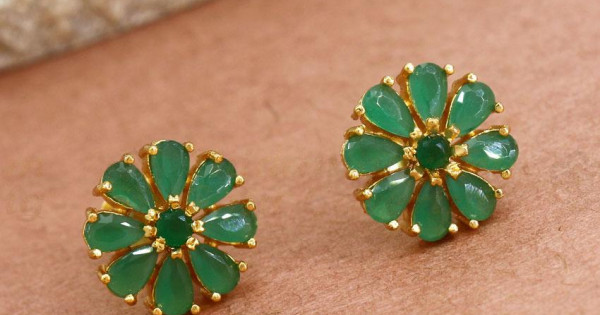 Petal Emerald Stone Gold Studs Earrings Shop Online ER3892