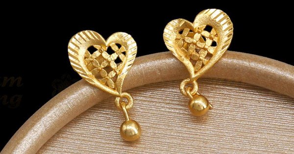 Buy Small Heart Design Gold Stud Earrings ER4052