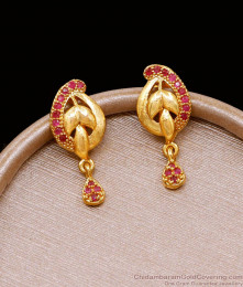 Trendy Ruby Stone Leaf Design Gold Stud Earring Online ER5059