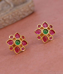 Beautiful Kemp Stone Floral Stud Earring Gold Finish ER5377