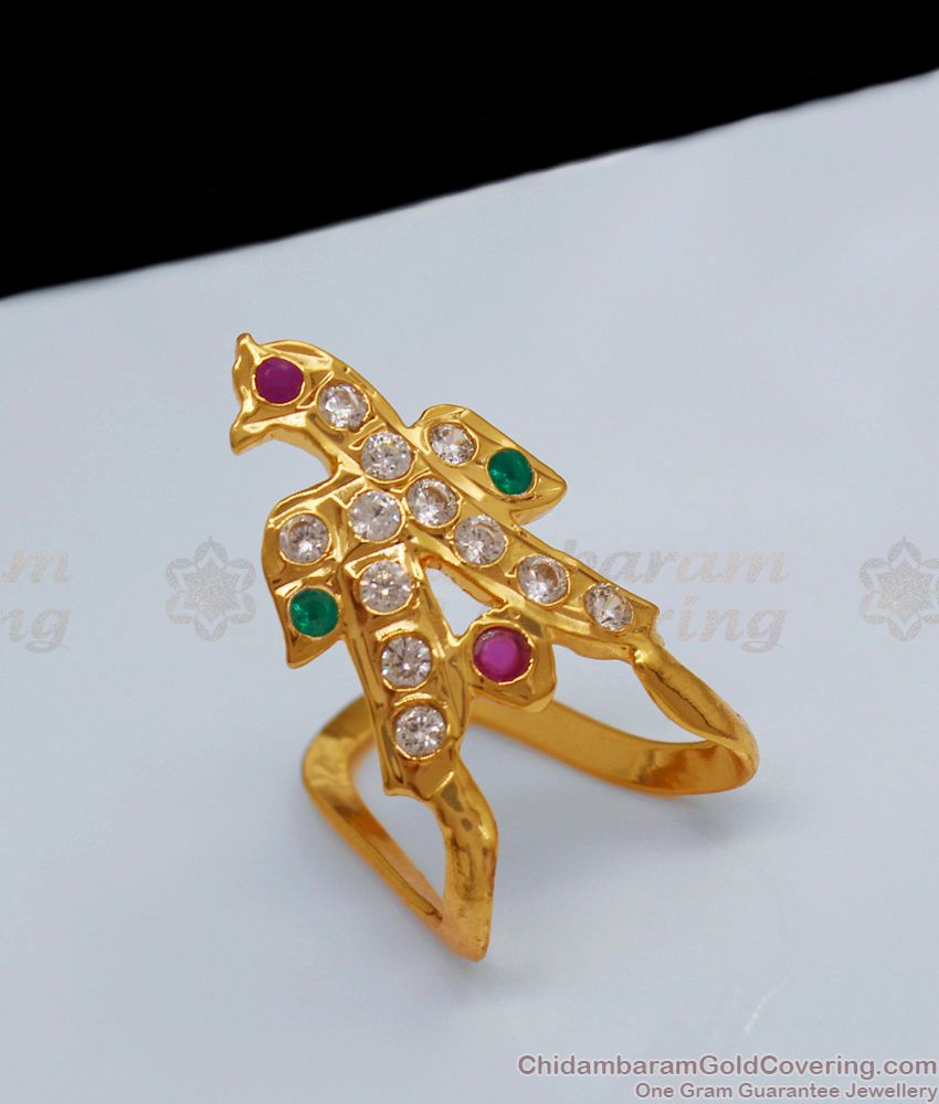 18K Gold Sleek Vanki Diamond Ring | Raj Jewels