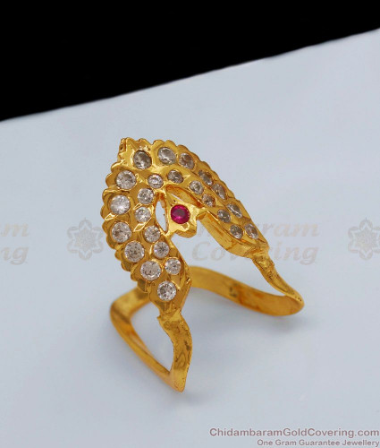 Golden Dreamy Sparkle Vanki Ring – GIVA Jewellery