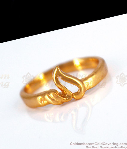 Latest Simple Men's Gold Finger Ring | PC Chandra Jewellers