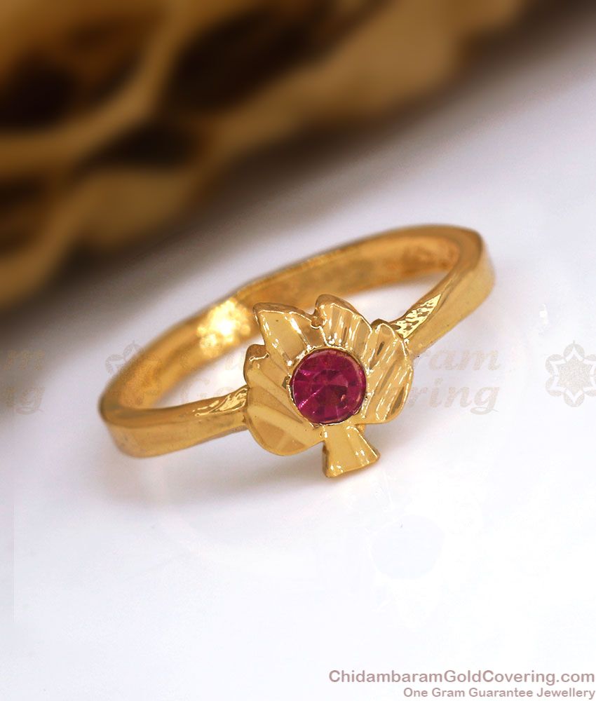 Buy quality 22 Kt Gold Flower Design Cz & Single Ruby Stone Ring For Women  in Ahmedabad