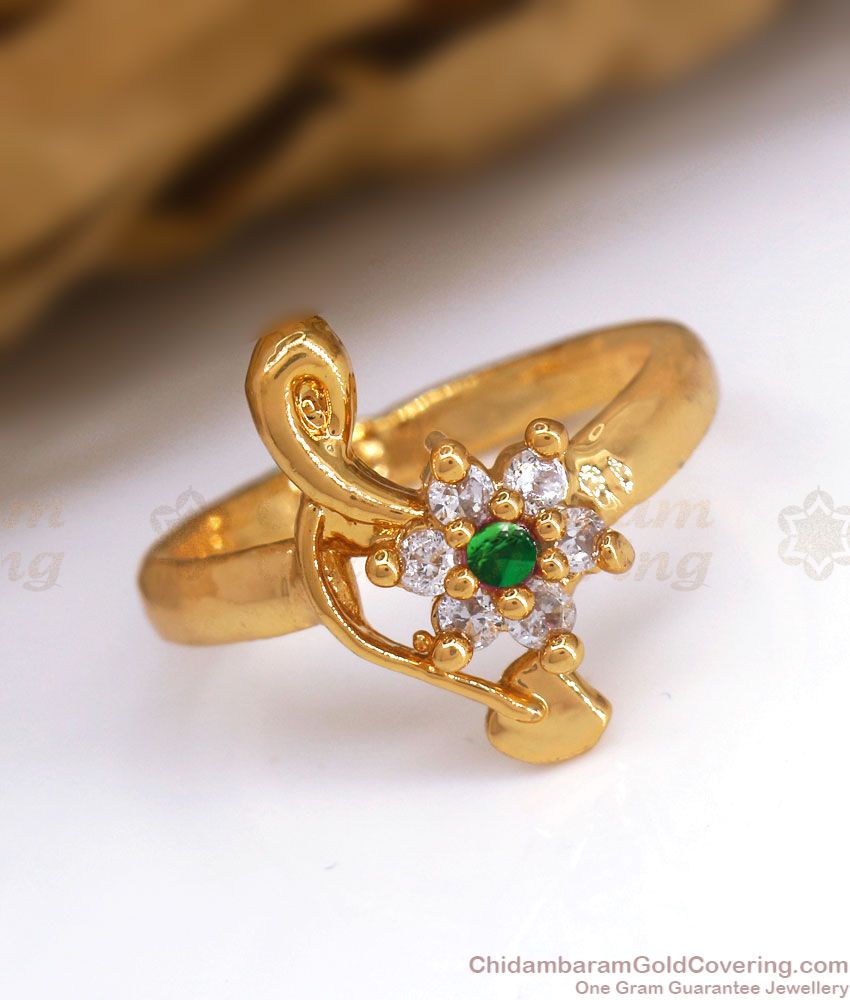 Emerald White Stone Impon Finer Ring Musical Symbol Design FR1304