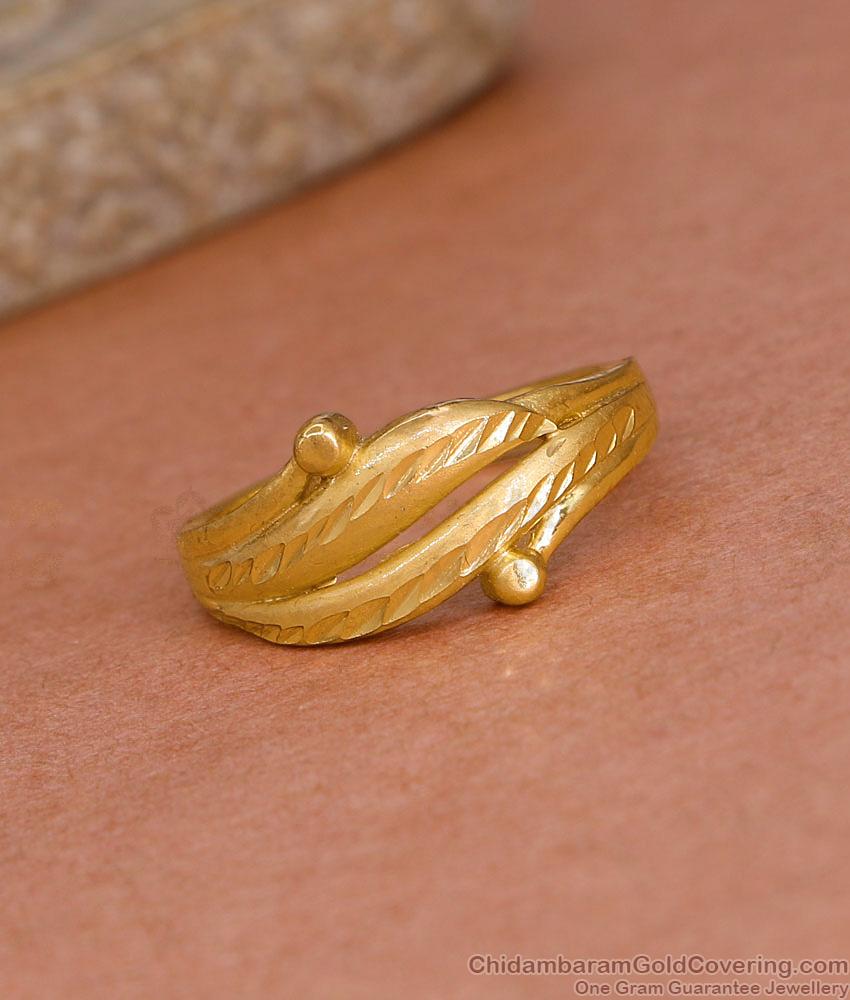 Stylish Forming Gold Finger Ring Design For Daily Wear FR1618