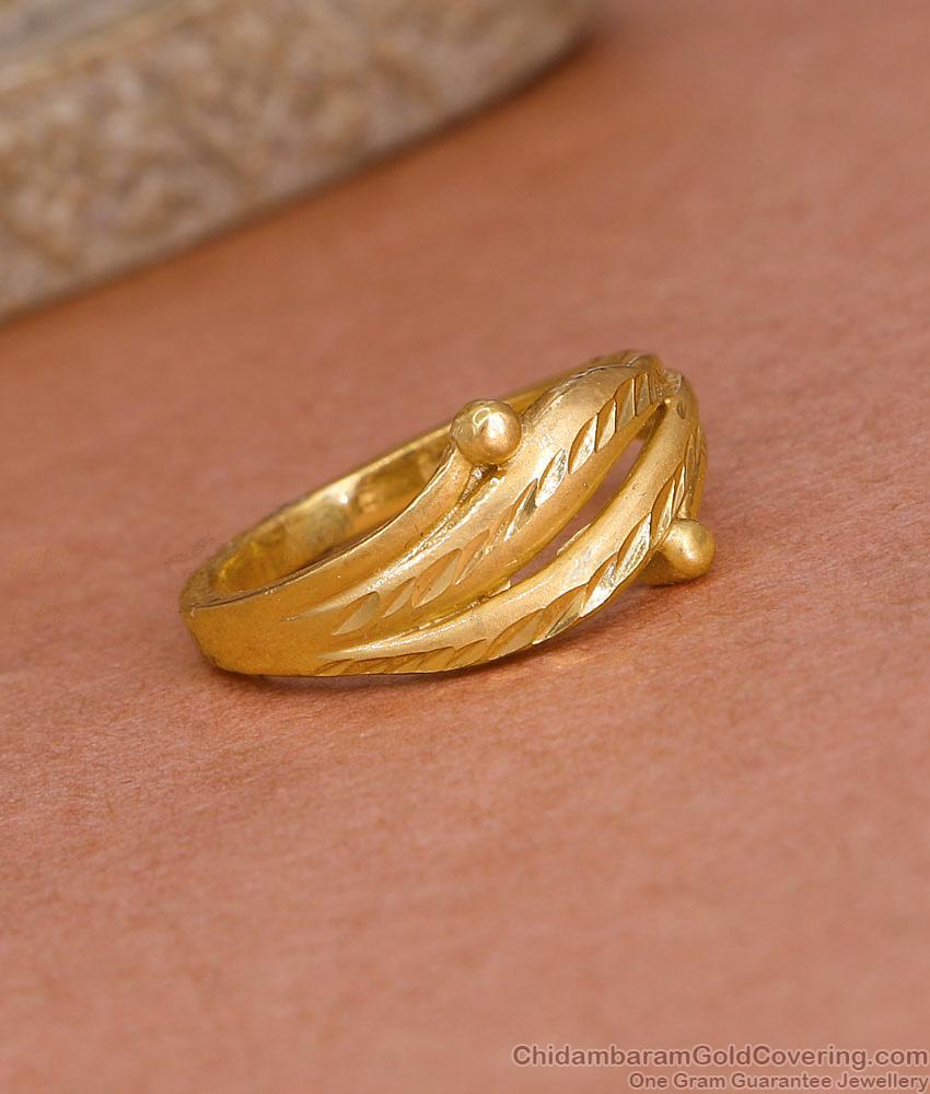 Stylish Forming Gold Finger Ring Design For Daily Wear FR1618