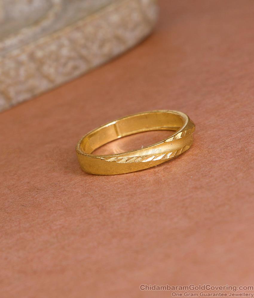 Buy Plain Gold Imitation Wedding Ring Design For Women FR1629