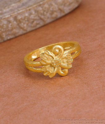 Classic Daily Wear Plain Gold Polish Floral Ring Online FR1678