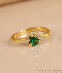 Glittering Emerald Stone Heart Design Ring Shop Online FR1754