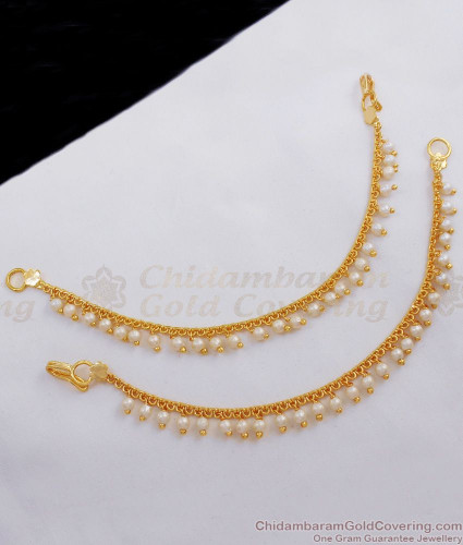 Gold Finish Pink Stone Penta Pink Hair Chain Design by House of D'oro at  Pernia's Pop Up Shop 2023